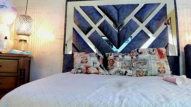 annie_vega17_ (F milf) - dirty blowjob