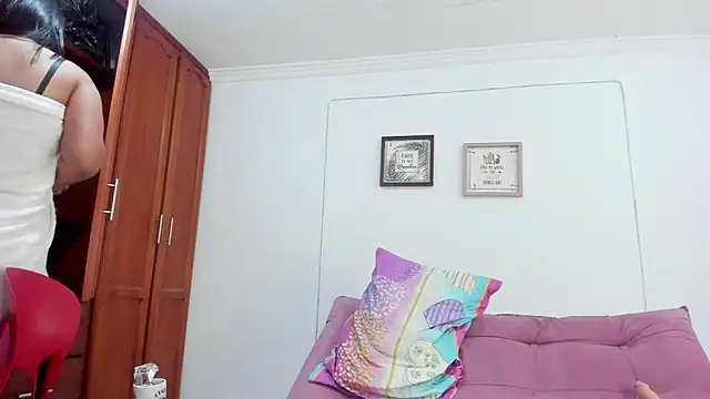 selena_jhonson webcam