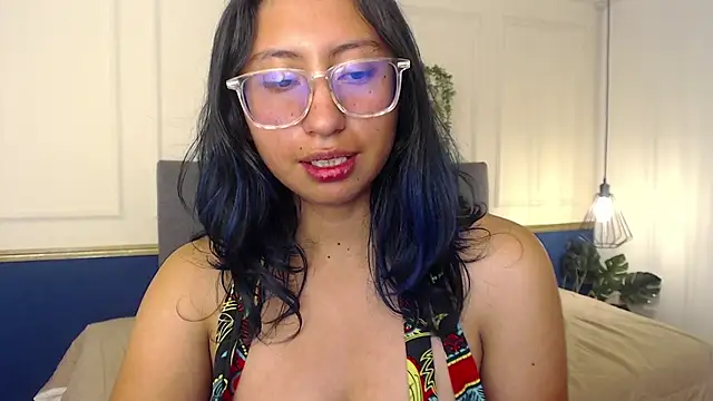 Violet_2003 webcam
