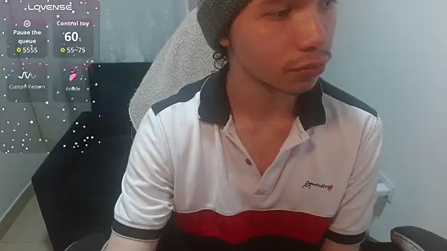 xoxo_smiles (M twink) - Use my Toy ❤️