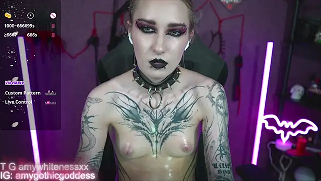 amywhitenessxx webcam