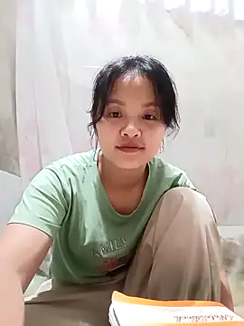 Pretty-haert — Stripchat profile photo