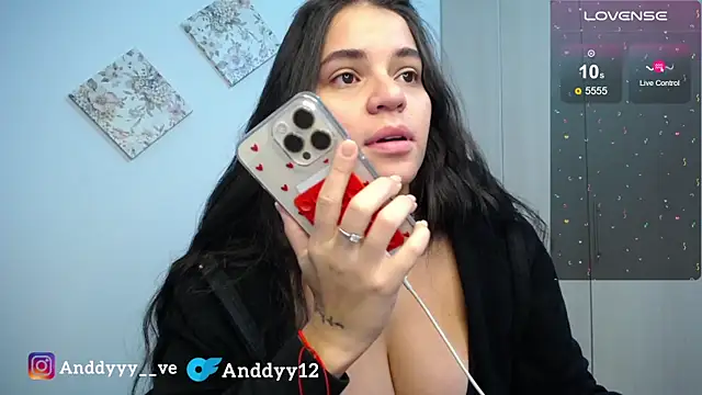 Anddyy__ webcam