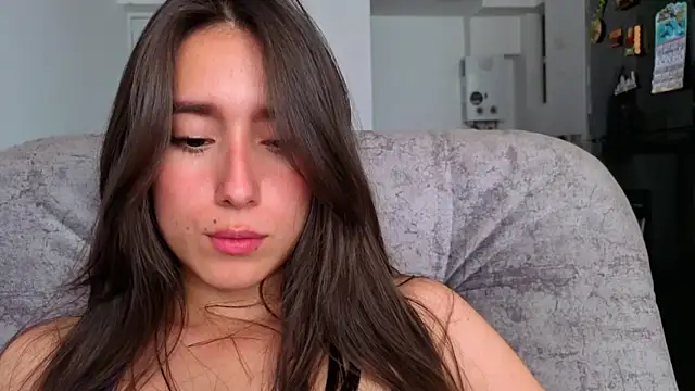 Adhara_Kitten webcam