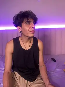 abrilandjulian webcam