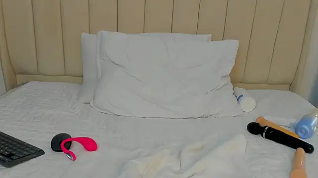 Abril_Castroo webcam