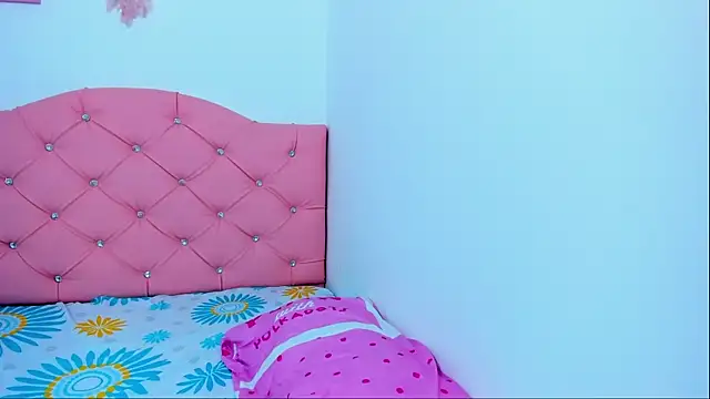 Celeste_Archer webcam