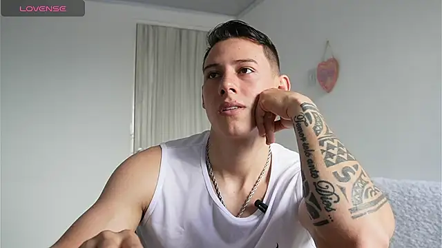 Muscle_King_Cum webcam