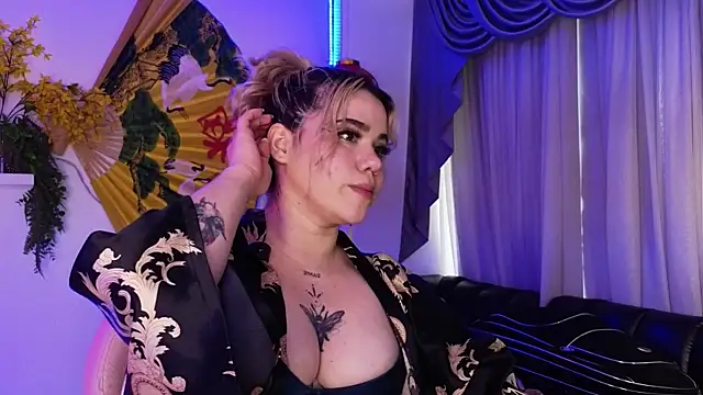 albaismynameX webcam