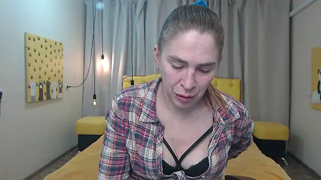 TessaDaybreak webcam