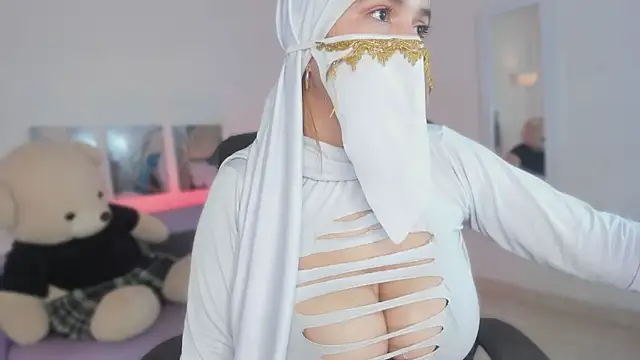 salma_isawwii webcam