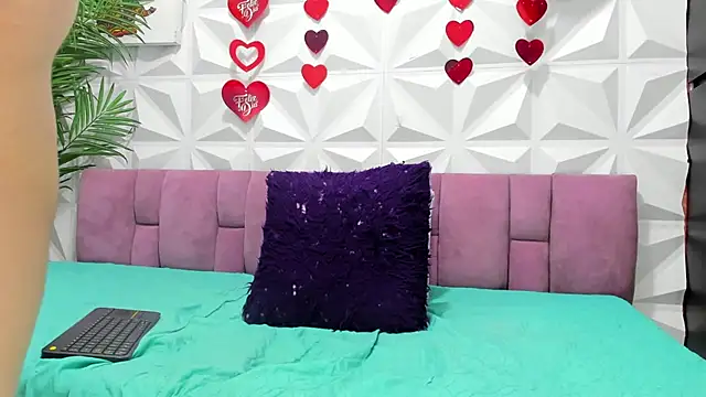 Anggie_Miller webcam