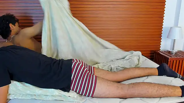 peakk_twiinns webcam