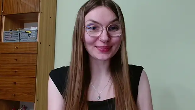 looveellyx - LooveELLYx's free webcam - UK Sex Cams