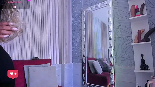 BriannaChelsea webcam