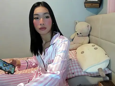 Anne_the_virgin webcam