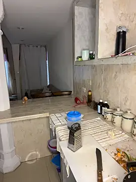 Webcam Model (Marilyn_scott)  is live.Free join now!