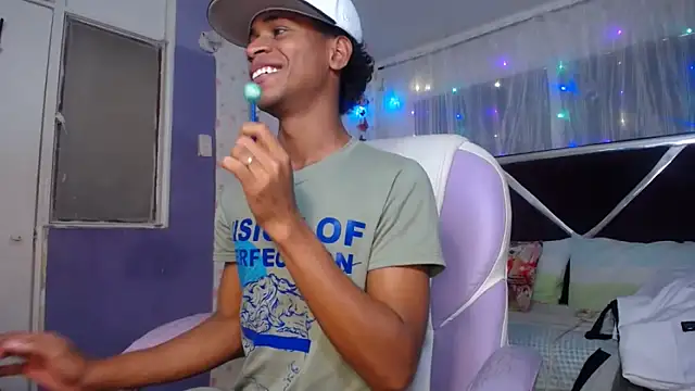 Santy_bigcock_01 webcam