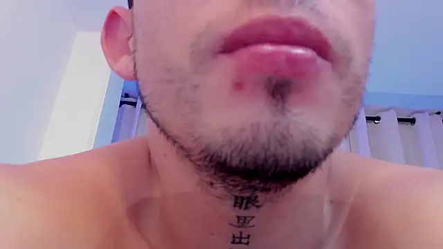 Tommas_Jhonson webcam