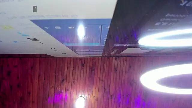 Megan_Dangelo webcam