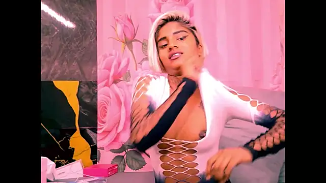 indian_barbie webcam