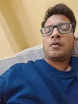 innocentflirtt (Ask my age) - Dance on ur song