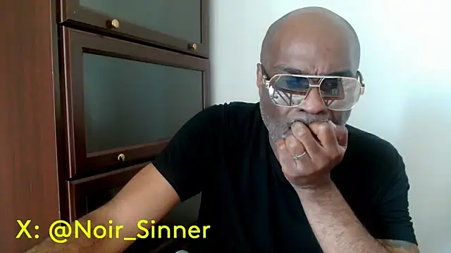 sinnernoir (M mature) - nude