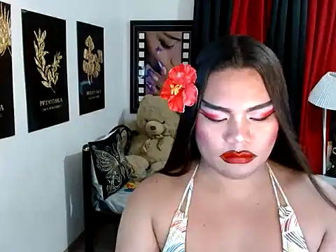 TSbrianaHugeCock webcam