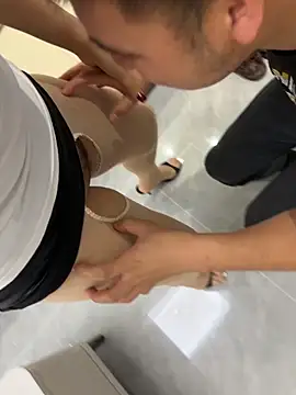 qwe522522 live sex cam