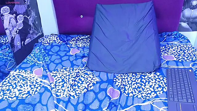 violet_angel13 webcam