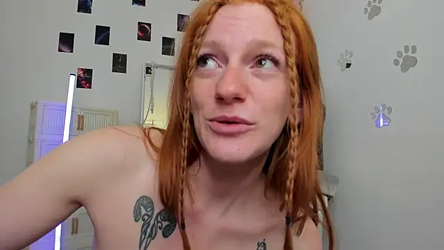 Aliceginger99 webcam