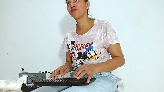 churcavagina40 webcam