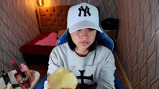 Angelchristix webcam