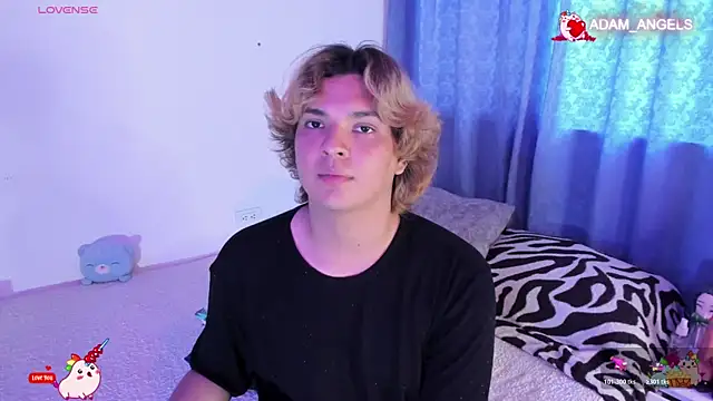 adam_angelssss webcam