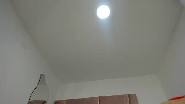 Aisha_violeht webcam