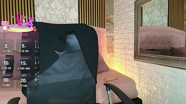 AishaCambell_ webcam