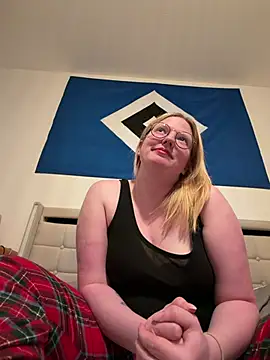 TruckerBabeLeenchen webcam