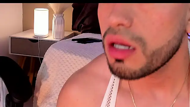 Alexander_Diazz webcam