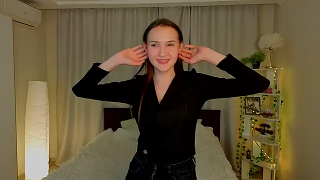 MellieLaliberte webcam