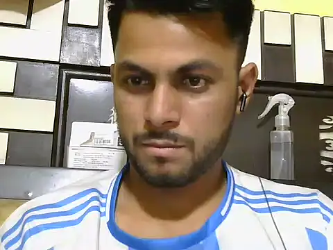 Stubborndesiboy webcam