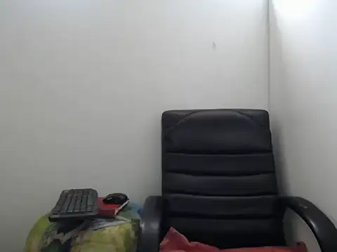 playfullpaulina webcam