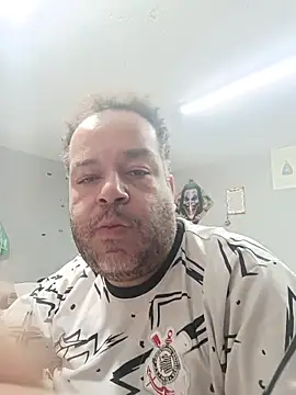 ScorpionBearDaddyBR webcam