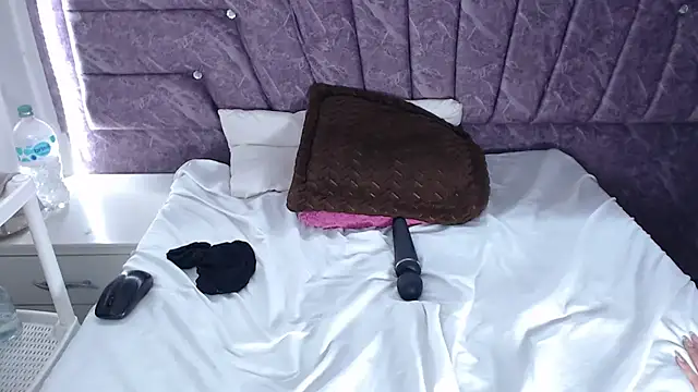 CandyMoonxoxo webcam