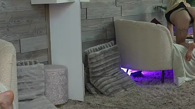 SiennaShapiro webcam