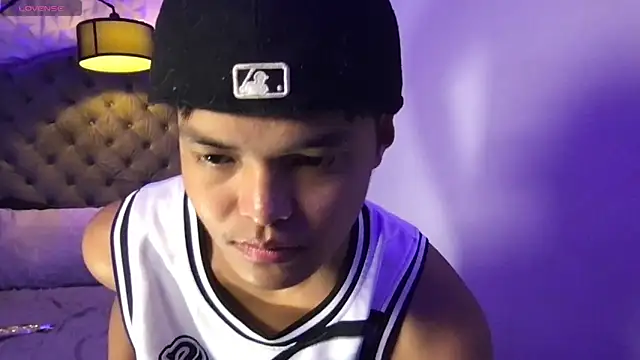 _starboy77 (Ask my age) - take me alone in private for naughty