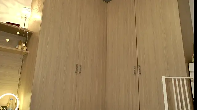 angelicfenix (Ask my age) - Oil on boobs