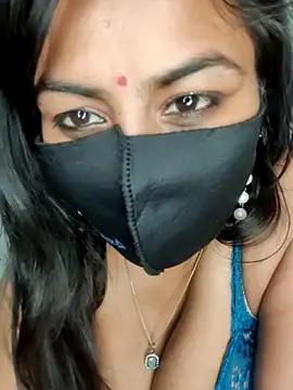 Webcam Model (hot8178)  is live.Free join now!