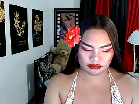 TSbrianaHugeCock webcam