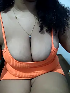 jadeamourim__ webcam