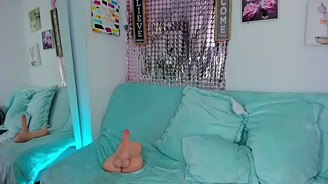 AnaDalila_Latina webcam